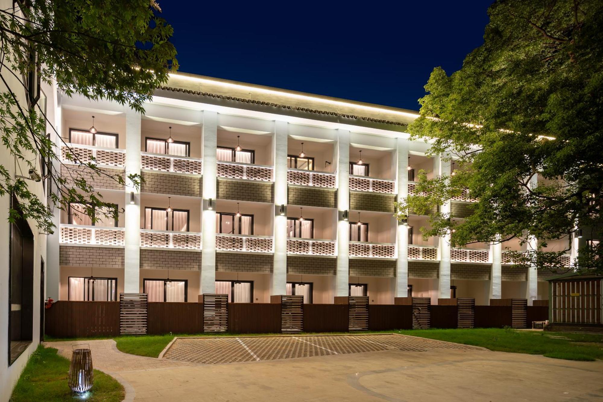 Nost Algia S Hotel In The West Lake Scenic Area-,Lingyin Temple, Leifeng Tower, Children'S Playground, Free Night Snack, Free Laundry, English Communication Well, Free Travel Advice หางโจว ภายนอก รูปภาพ