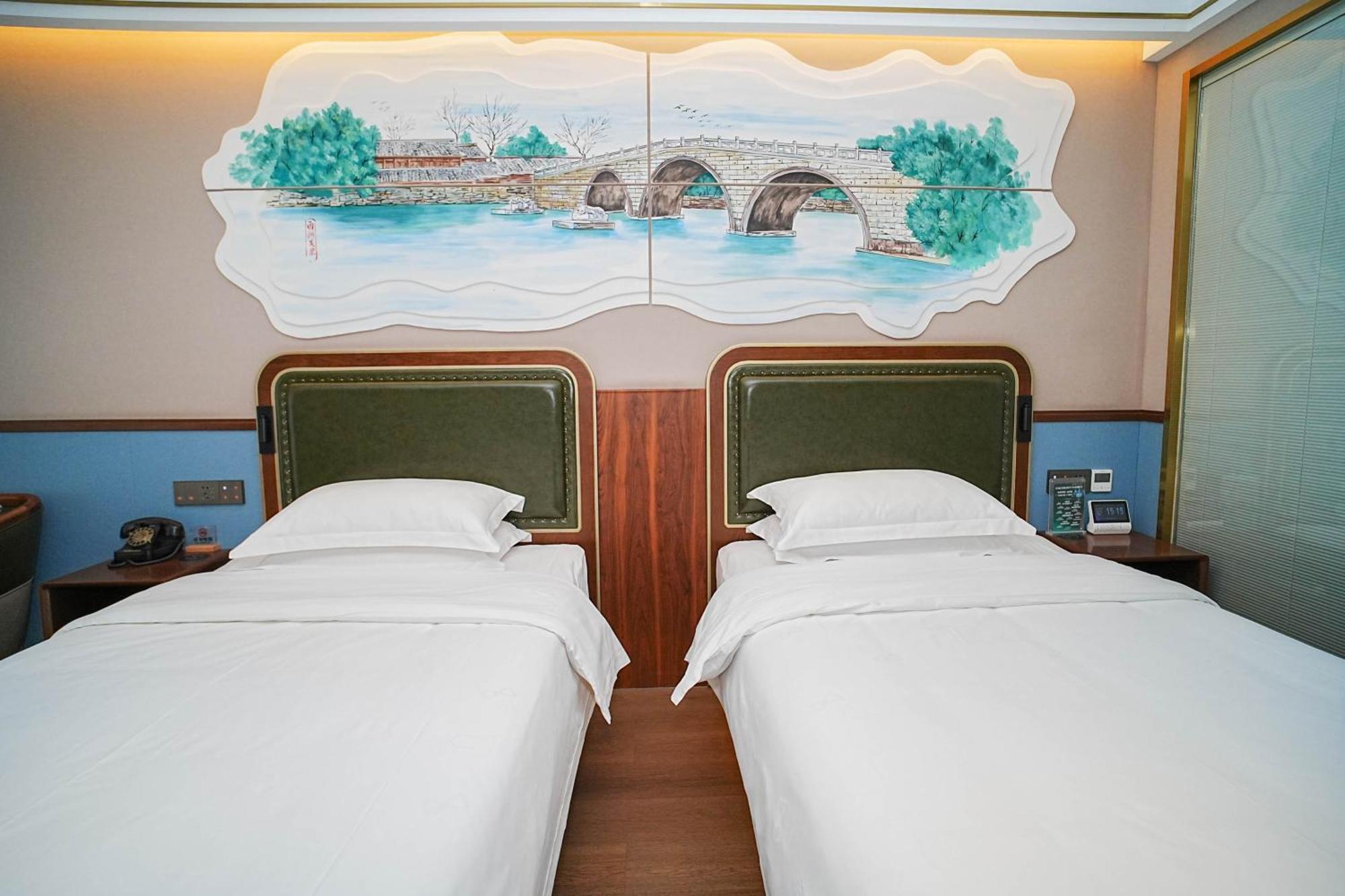 Nost Algia S Hotel In The West Lake Scenic Area-,Lingyin Temple, Leifeng Tower, Children'S Playground, Free Night Snack, Free Laundry, English Communication Well, Free Travel Advice หางโจว ภายนอก รูปภาพ