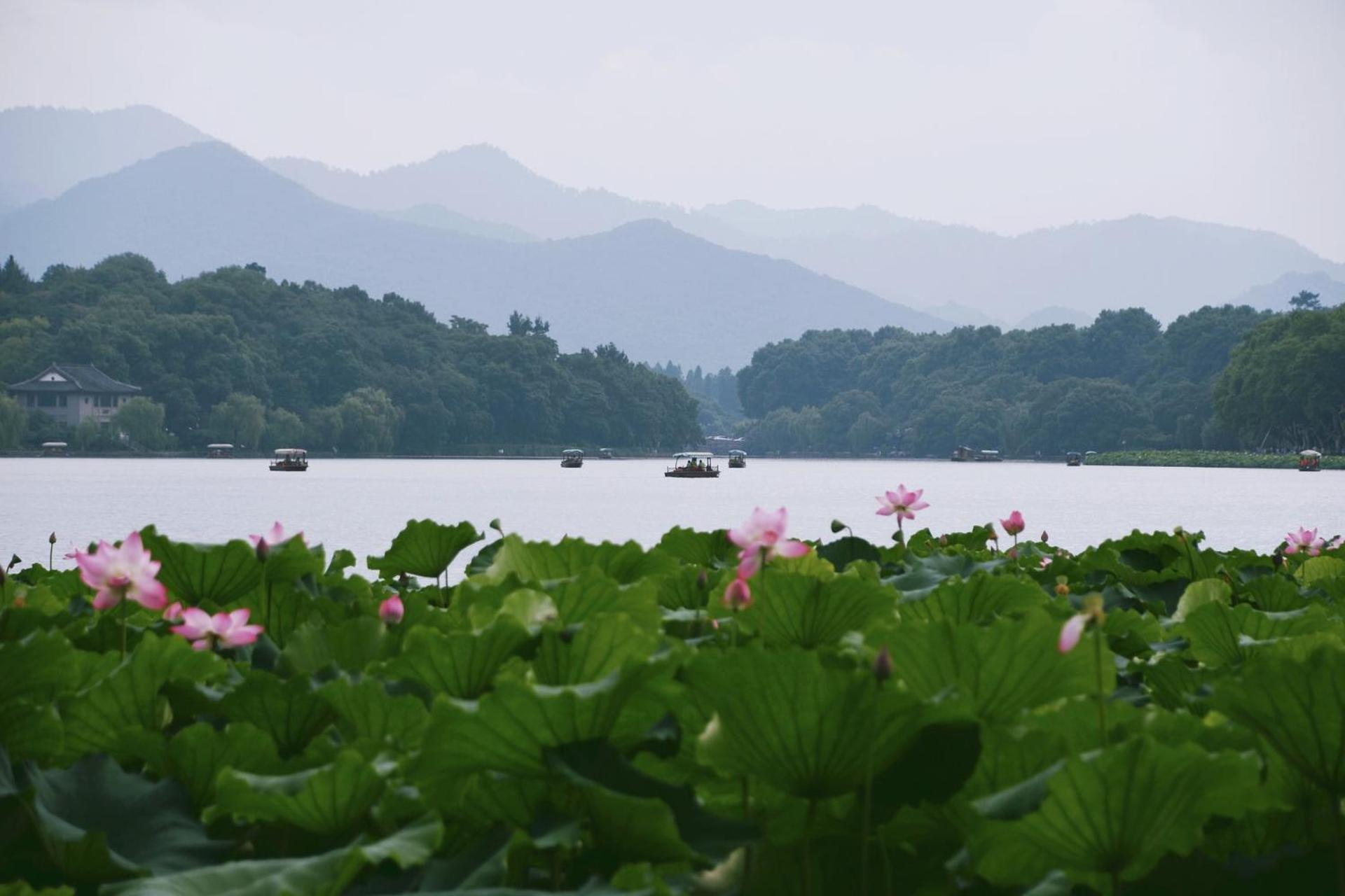 Nost Algia S Hotel In The West Lake Scenic Area-,Lingyin Temple, Leifeng Tower, Children'S Playground, Free Night Snack, Free Laundry, English Communication Well, Free Travel Advice หางโจว ภายนอก รูปภาพ
